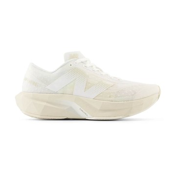 New Balance FuelCell Rebel V4 女鞋 運動 米白色 經典 運動 慢跑鞋 WFCXLJ4