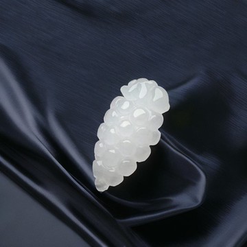 冰種翡翠葡萄 | 裸石 | 天然緬甸玉翡翠A貨 | 送禮