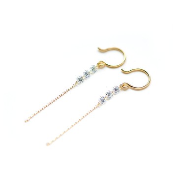 三排鑽石（圓形明亮式切割）K18鉤式耳針~鑽石系列~