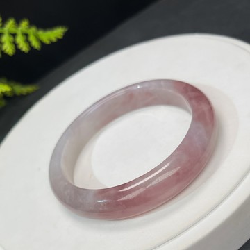 馬達加斯加 紫色粉晶手鐲 56MM 老料紫粉冰飄玫瑰石英 個人魅力