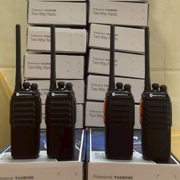 台灣現貨 24H出貨【免運+發票】質保1年 無線電對講機 50w大功率【買一送一】 免執照 戶外 工地 KTV 酒店