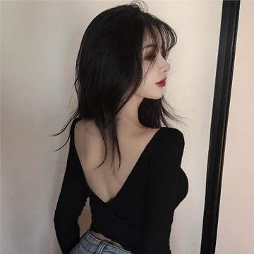 露背短款上衣純欲設計感小眾性感緊身秋季別致獨特辣妹黑色打底衫