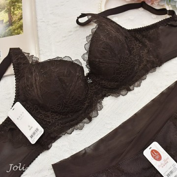 曼黛瑪璉 現貨 春夏新品 雙弧 R62278【B-G大罩杯】內衣 沉靜褐BZ 邵雨薇內衣-喬妮內衣專賣