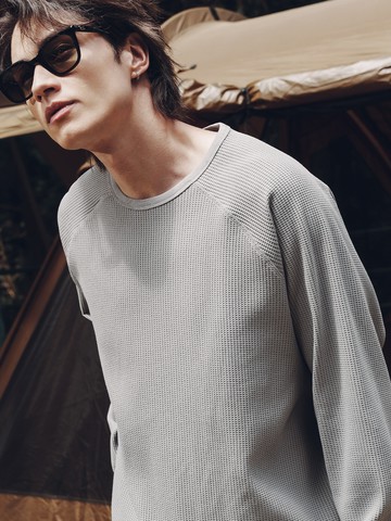 華夫格長袖拉格蘭TEE｜秋冬戶外企劃｜獨特紋理・輕盈・高彈力