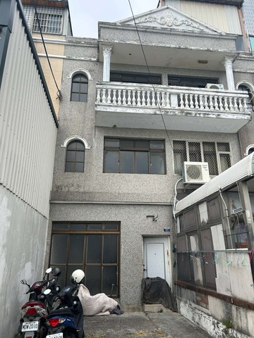 須整修透天別墅,屋主讓300萬,不要680萬｜台中市大肚區沙田路二段