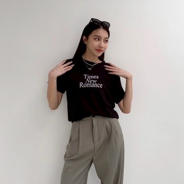 【Aa.chic】正韓舒適字母撞色上衣(三色).女裝/上身/正韓/舒適/字母/撞色/春裝【Kor032】