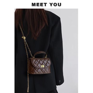 超火精致小香風鏈條包包女式2026新款高級感輕奢小眾不撞款斜挎包