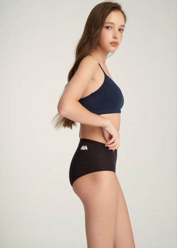 XXL Sports Day．高腰三角內褲(黑-水手服)