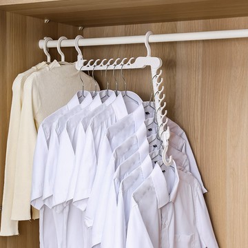 臺灣嚴選可折疊衣服褲子收納神器多功能省空間家用衣櫃陽臺垂掛式魔術衣架
