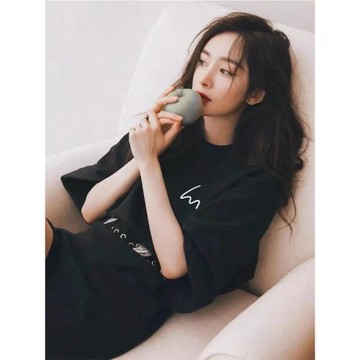 楊冪明星同款短袖t恤女黑色純棉美式潮牌半袖女2025年夏新款上衣