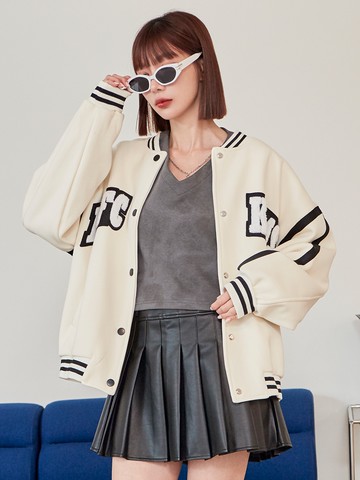 率性撞色棒球外套