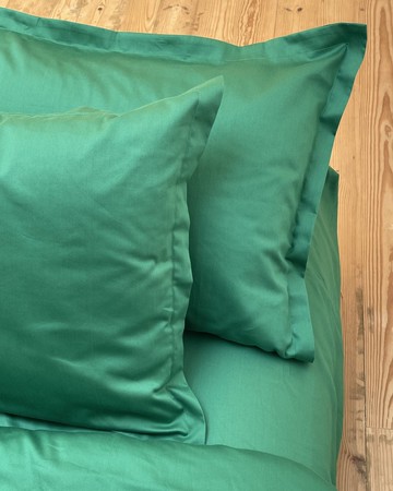 綠色枕套，100% 棉緞，信封式開口