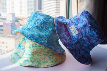 粉橘六瓣帽-藍綠鯊內裡