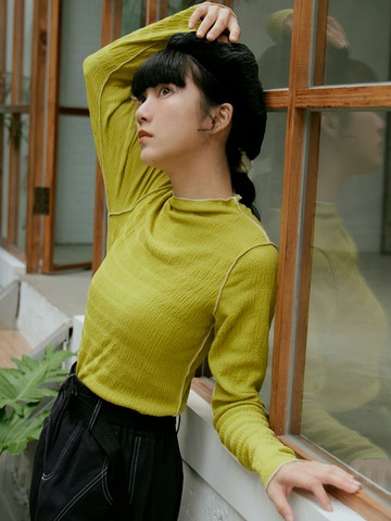 彈力撞色車線立體紋理內搭上衣