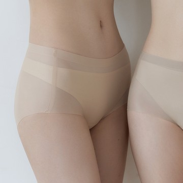 Ultra thin｜極薄3D立體蜜桃不夾臀中腰三角包臀無痕內褲（五入組）