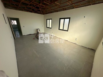 近興達港超值透天起家厝｜高雄市茄萣區崎漏五街