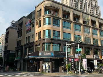 地坪66.19坪農十六霸氣三角窗雙店面｜高雄市鼓山區美術東一路