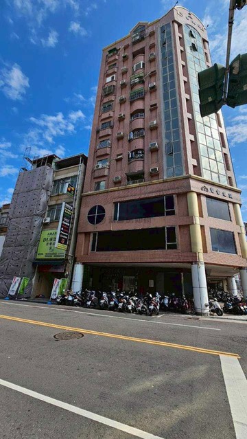 後驛高雄車站捷運旁收租3+1房｜高雄市三民區九如二路