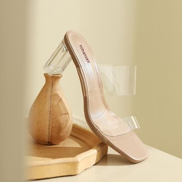 水晶跟透明涼鞋女2025夏季新款一字帶粗跟高跟仙女風配裙子氣質鞋
