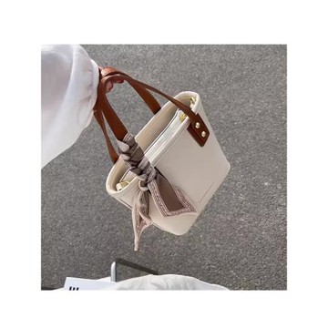 今年流行包包少女質感軟皮水桶包包女2025夏天新款手提單肩斜挎包