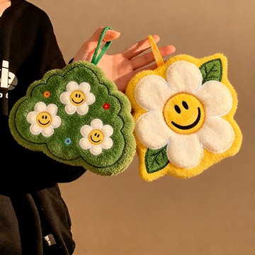 台灣出貨👑笑臉花擦手巾 可愛吸水手帕 Ins風擦手毛巾 廚房衛生間可掛式 不掉毛吸水手帕 珊瑚絨擦手巾 單獨包裝