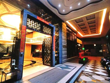 【凡登１８號】鳳山中山Ｘ五甲雙商圈｜精緻二房｜高雄市鳳山區立德街