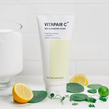 Nature Republic 維他命C亮澤潔顏泡泡 洗面乳 - 300ml