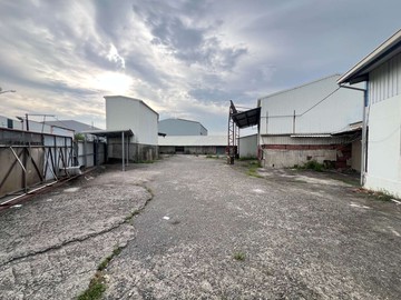 彌陀近市區臨12米路大面寬合法農舍農地｜高雄市彌陀區彌港段