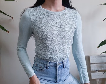 AQUASCUTUM 羊毛絲針織上衣 手工鉤織 淡藍色扇形領 小號