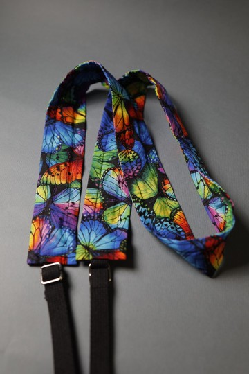 【一月一日】台灣手工製造 彩幻蝴蝶手機背帶