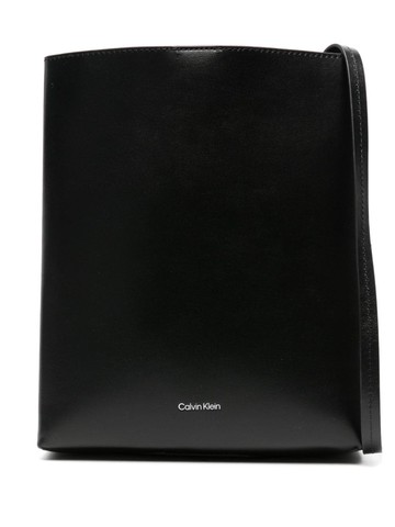 Calvin Klein - leather crossbody bag - women - Calf Leather - One Size - Black