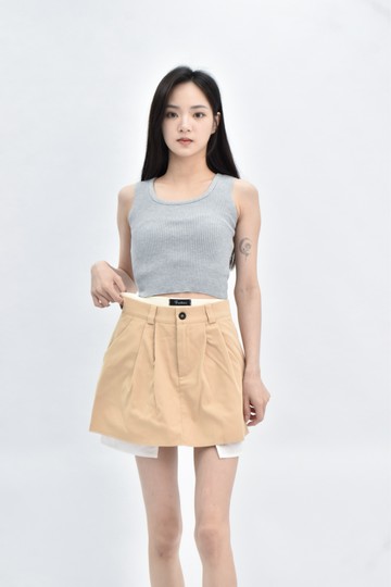 (S) teng xue fashion 兩件式杏色短裙