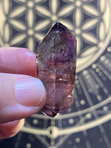 252莫桑比克黑紫超七水膽骸骨水晶