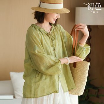 初色 文藝刺繡輕薄寬鬆木耳邊系帶領口排釦長袖開衫襯衫上衣女上衣-共2色-14361(M-2XL可選)