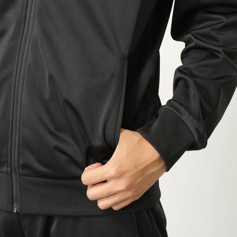 EA7 EMPORIO ARMANI エアセッテ エンポリオアルマーニ