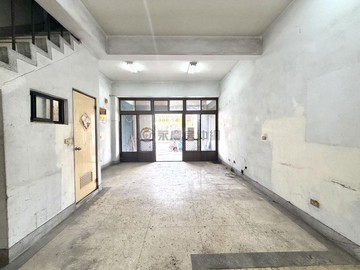 $156獨家~嘉義世賢路商圈面寬店住1+2樓｜嘉義市西區世賢路四段