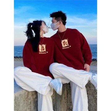 紅色情侶裝毛衣外套秋冬季潮牌慵懶風2026新款馬年本命年衣服ins