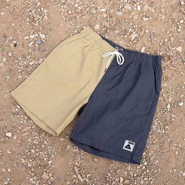POLER DUSTY SHORT 風格戶外雙色短褲 黑-淺米 - M