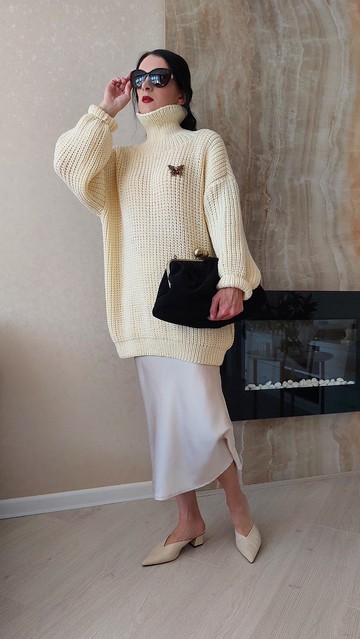 燕麥色毛衣 泡泡袖毛衣 高領毛衣 冬季毛衣 套頭毛衣