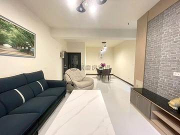 【鳳山國中捷運】室內大坪數│翻新三房│已租車位｜高雄市鳳山區中山東路