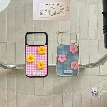 ins韓系格紋立體花朵蘋果17Promax手機殼適用於iPhone16Pro女款15Pro