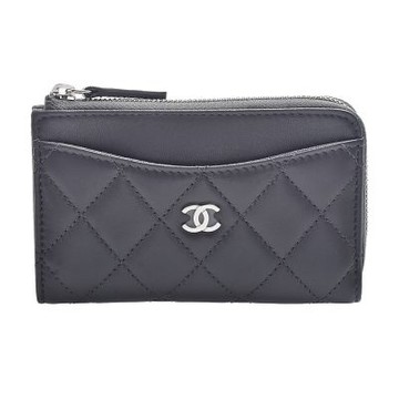 CHANEL 經典銀色雙C LOGO菱格紋小羊皮L型拉鍊卡夾/零錢包(灰色)