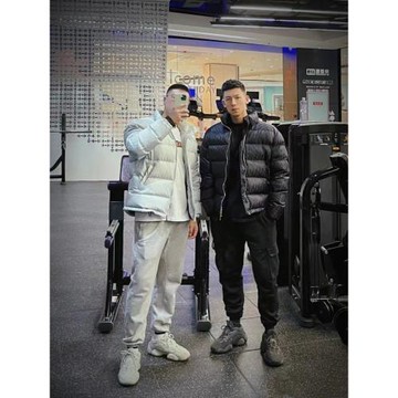 LW椰子500黑武士骨白yeezy500灰白yeezy700v2異形椰子700黑魂初代