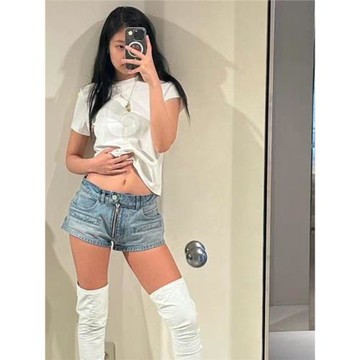 淺藍色磨白簡約設計Jennie同款低腰拉鏈牛仔短褲修身辣妹熱褲