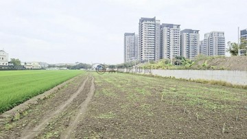 華鳳特區旁鳥松大腳腿段 都計土地稀有釋出 ｜高雄市鳥松區大脚腿段