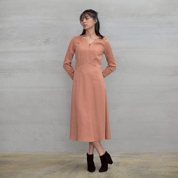 餘韻漫漫袖口褶飾洋裝 Tender Soul Pleated Sleeve Dress D209