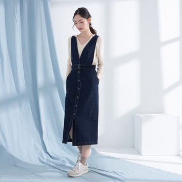 【ERSS】 女裝 洋裝 牛仔洋裝 牛仔連身裙 洋裝顯瘦 V領 純棉 深藍 【S90029】