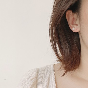 Lune Lapin 日本Akoya 5-5.5 baby海水珍珠耳釘 入門級