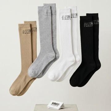 MM6 MAISON MARGIELA 數字標誌紋長襪-多色(EU38-39 / 24-25CM)