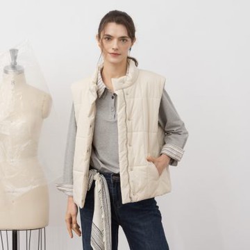 【MASTINA】方格壓線立領鋪棉背心 黑 米(魅力商品)